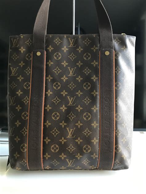 louis vuitton canvas tote 285